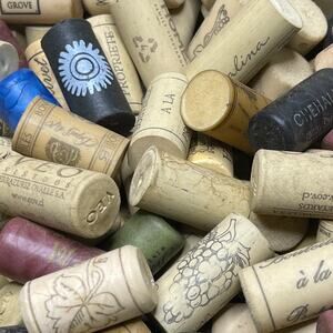 100 SYNTHETIC WINE BOTTLE CORKS Red White Nice Variety Crafting Wedding Recycled
